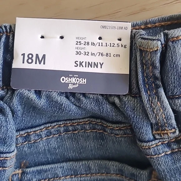 OshKosh Bgodh Denim Jacket and Jeans  for Kids Lot Of Two Size 2t, 18 M - Picture 8 of 9